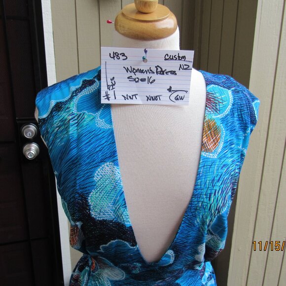 #483  NEW WOMAN'S CUSTOM MADE DRESS (SIZE 14W) - Picture 3 of 4